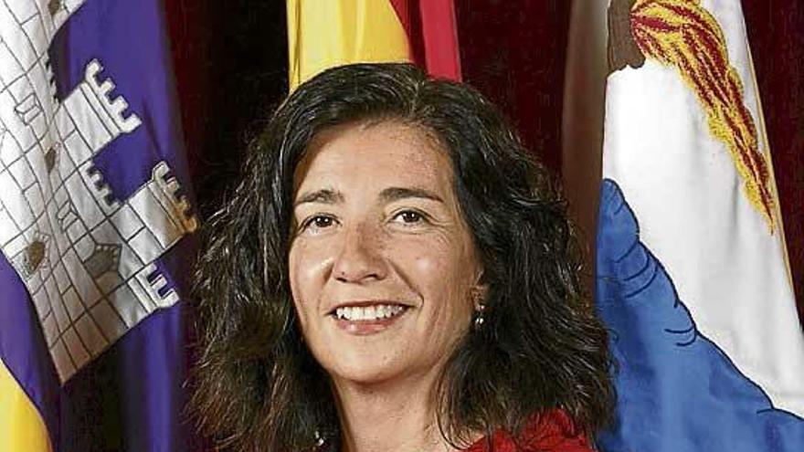 Adelina Gutiérrez (Més).