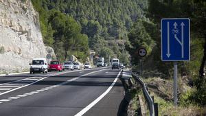 La carretera C-55, passat el túnel de Bogunya, en direcció a Manresa.
