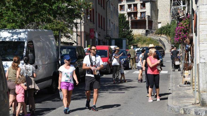 La afluencia turística crece un 8% en el Pirineo durante el verano