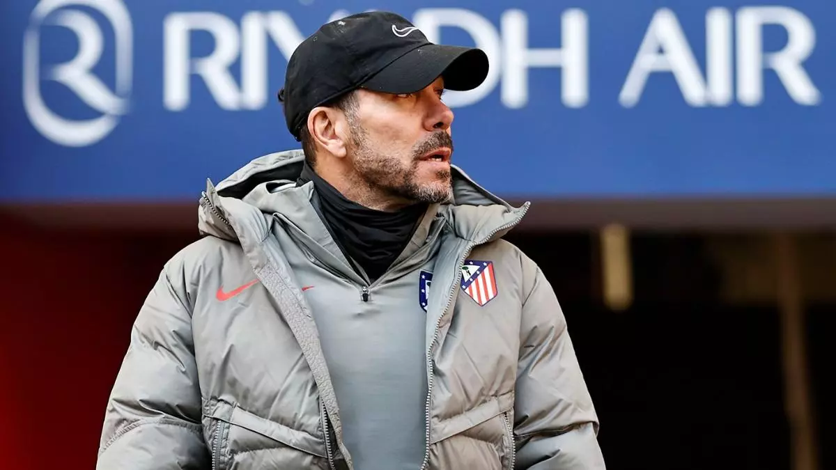 Simeone ensaya el once que se enfrentará al Barça