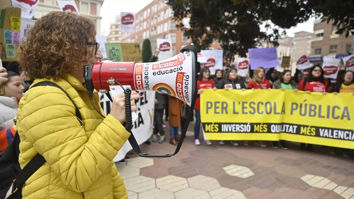 Mazón: "El valenciano no se volverá utilizar como herramienta ideológica en las aulas"