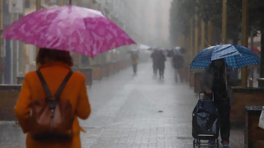 Aviso amarillo por fenómenos costeros y lluvias este viernes en la Región