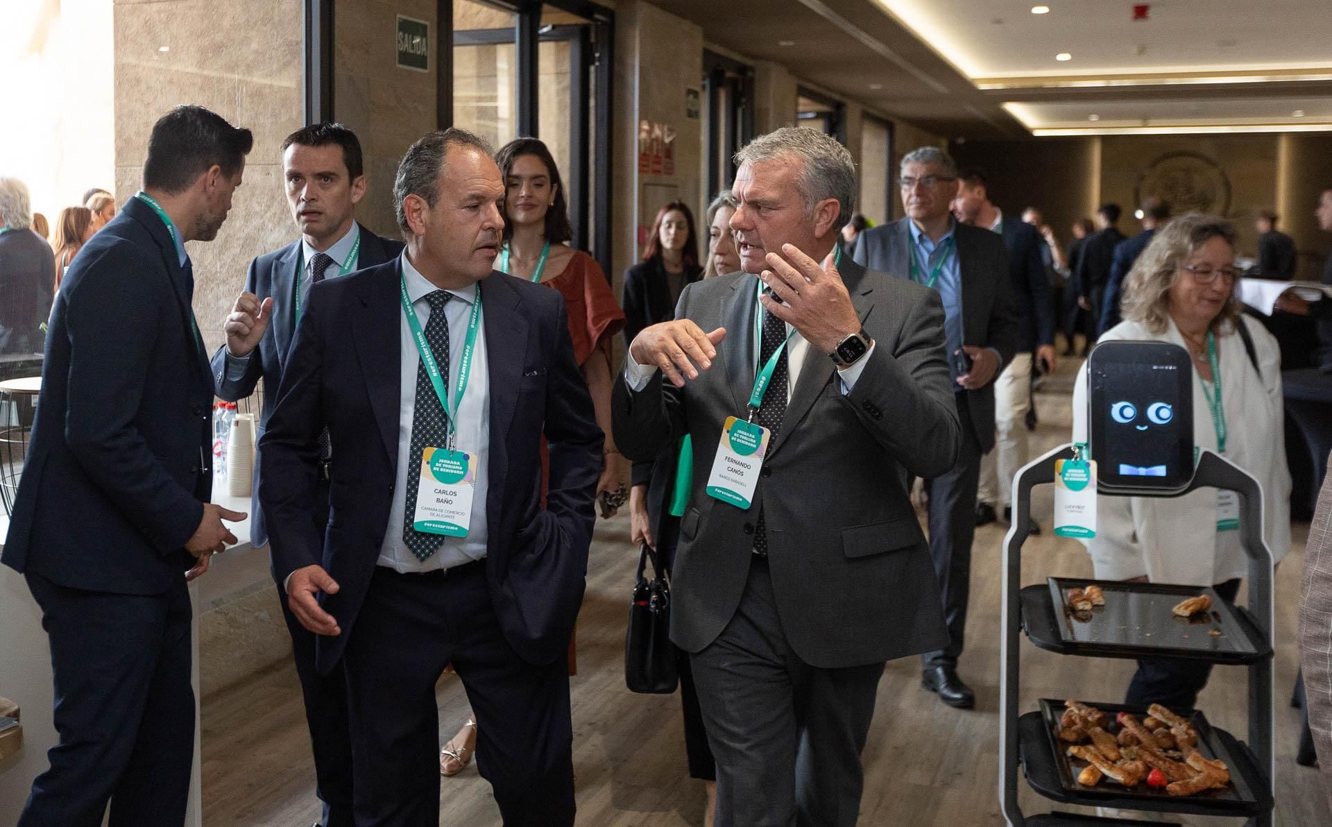 Los empresario cierran filas en defensa del turismo en las jornadas celebradas en Benidorm