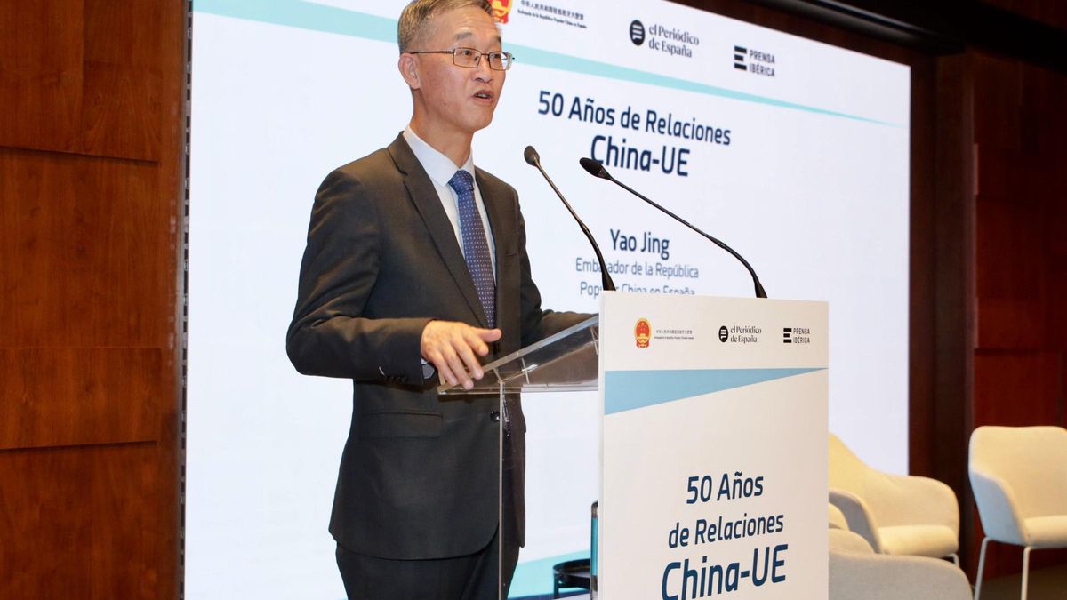 El embajador de la República China en España, Yao Jing, durante su intervención en el encuentro.