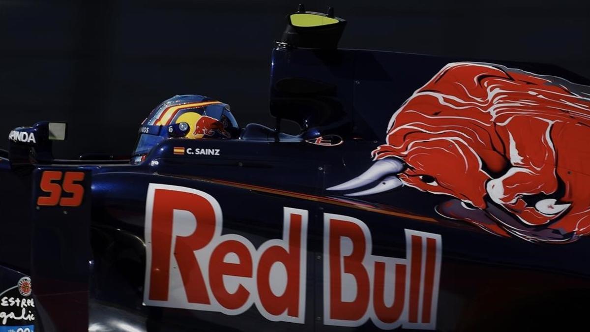Carlos Sainz, durante la primera sesion de entrenamientos libres del GP de España de Fórmula Uno.