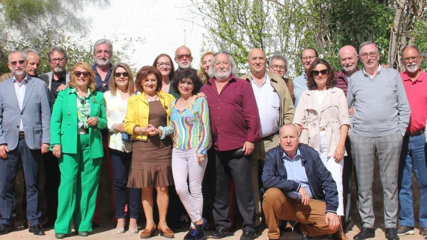 Reunión de antiguos alumnos en Fuente Obejuna.