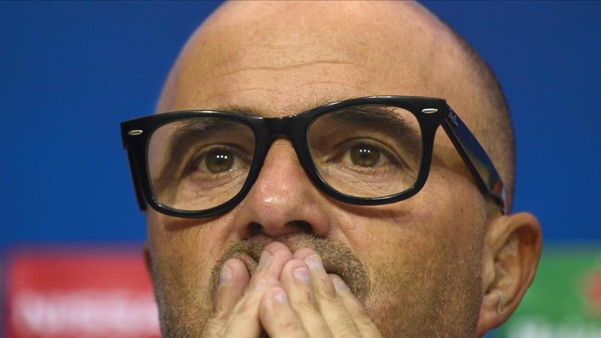 Sampaoli espera seguir compitiendo por la Liga