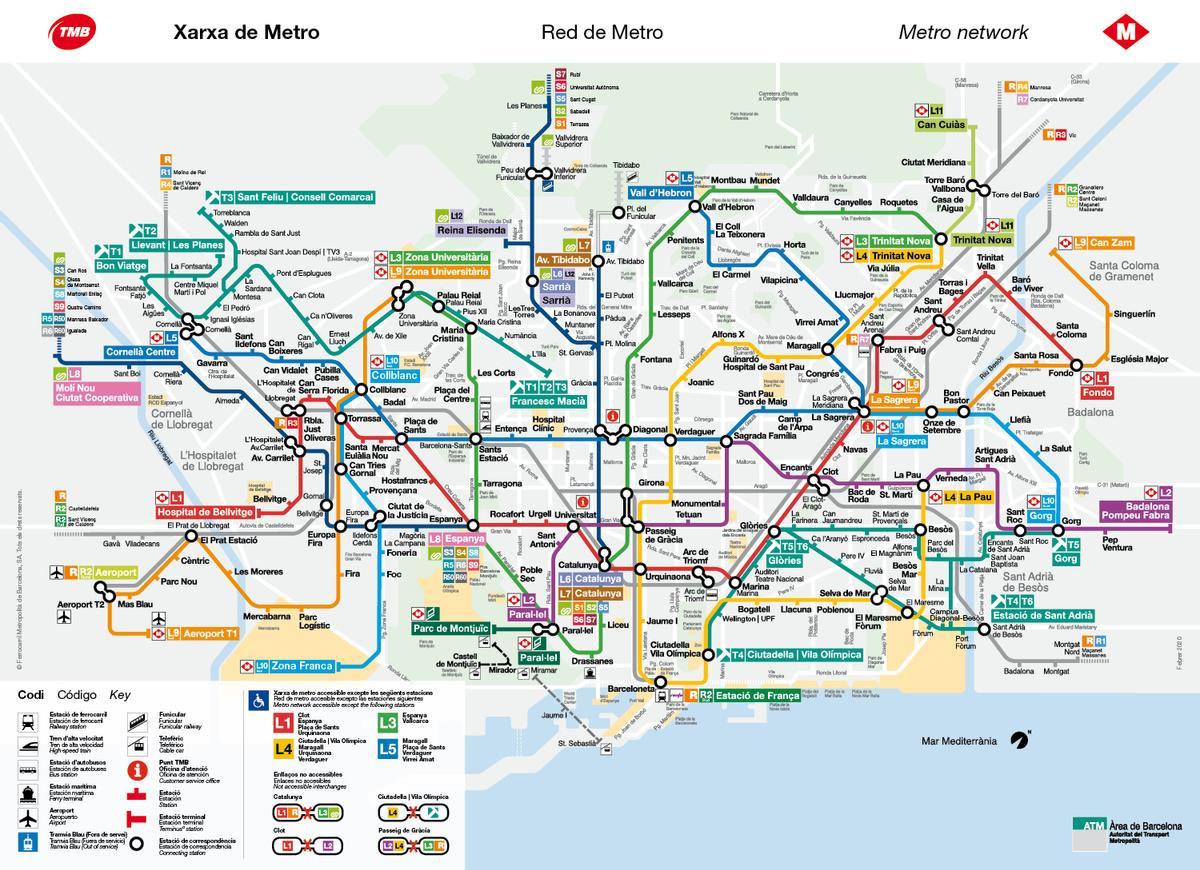 El metro de Barcelona torna a funcionar la nit de dissabte a diumenge