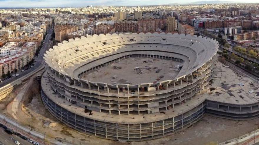 Arcadi España asegura que la Generalitat tomará una decisión con el Valencia y la ATE