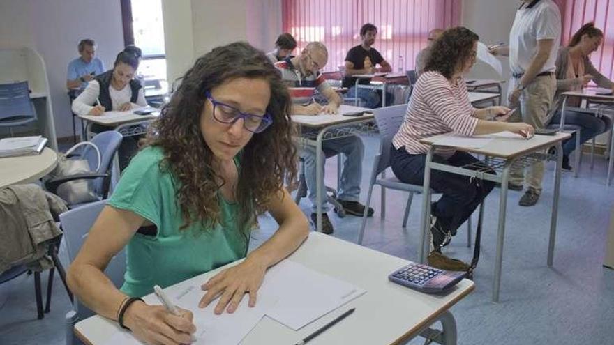 Aspirantes a una plaza de interino del Plan Revitaliza. // FdV