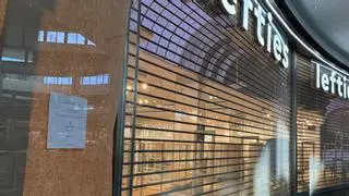 Inditex cierra una de sus tiendas del centro comercial Salera de Castellón
