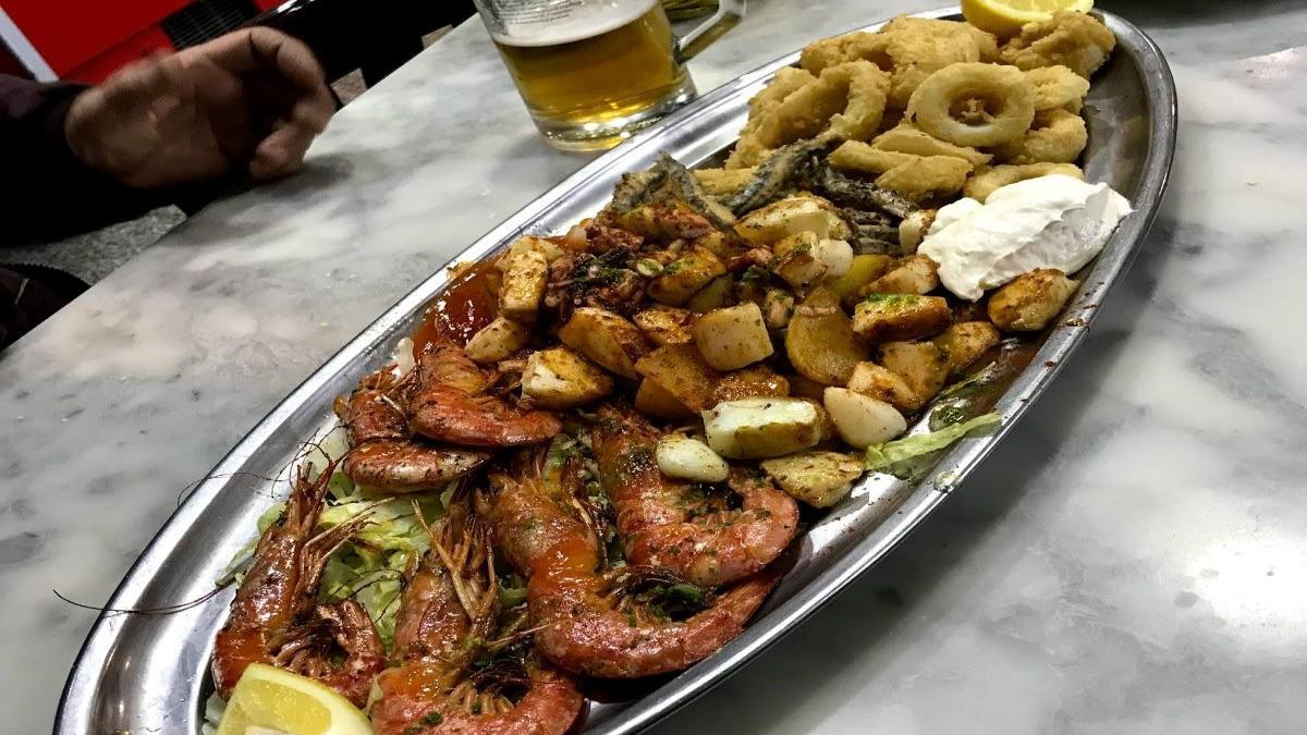 ¿Te gusta comer de raciones? Este bar de Getafe tiene las más grandes de todo Madrid