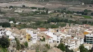 Conmoción en Agres por la muerte del hombre con rabia: "Ha sido un golpe muy duro para todo el pueblo"