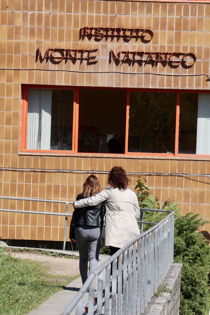 Fallece el conserje del IES Monte Naranco aplastado por el ascensor del centro