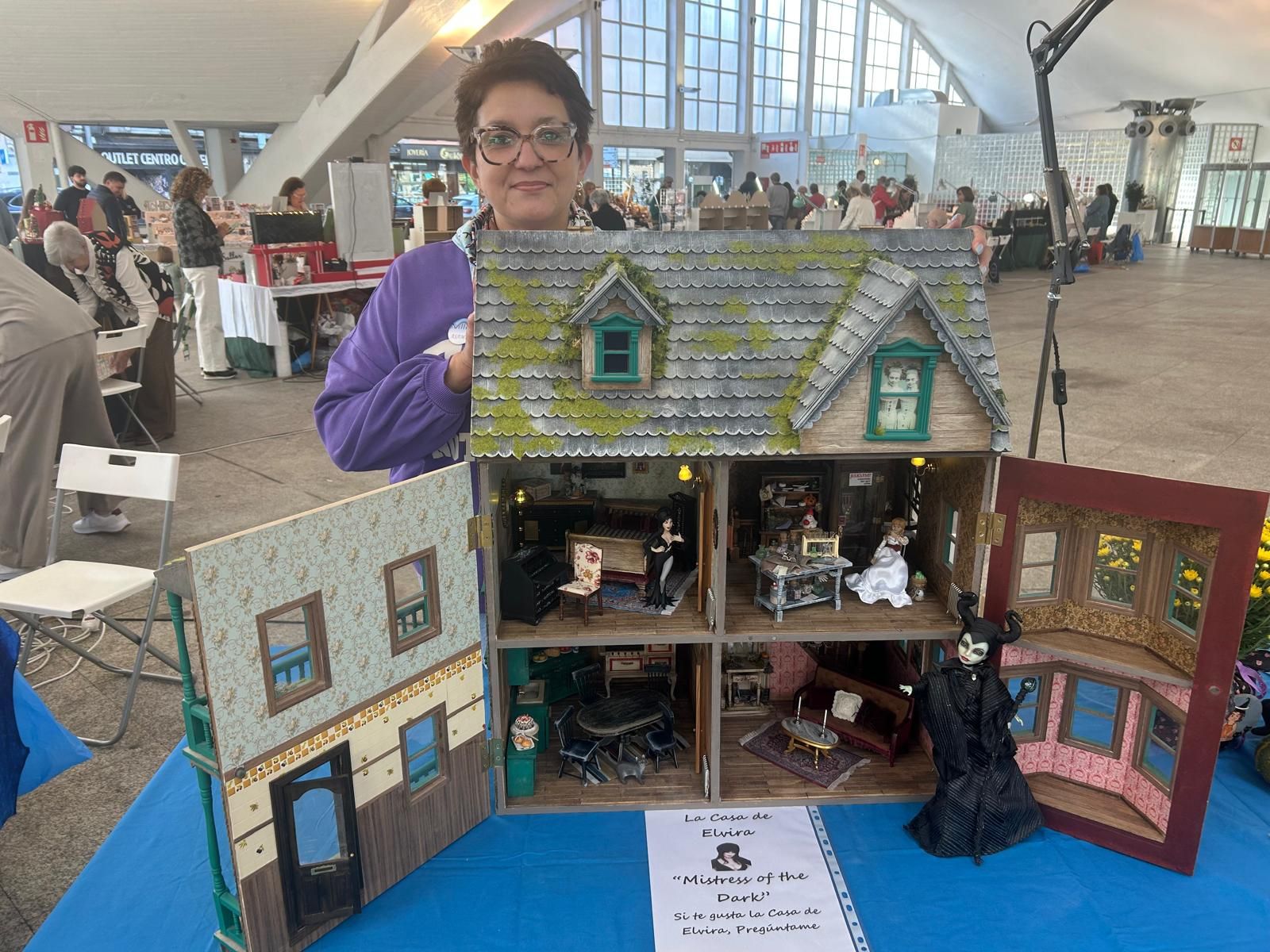 Feria de miniaturas de casas de muñecas en Pola de Siero