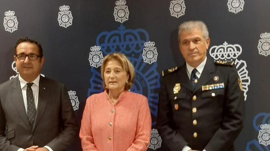 Un total de 250 agentes de Policía Nacional velarán por unas compras navideñas seguras en el Principado de Asturias