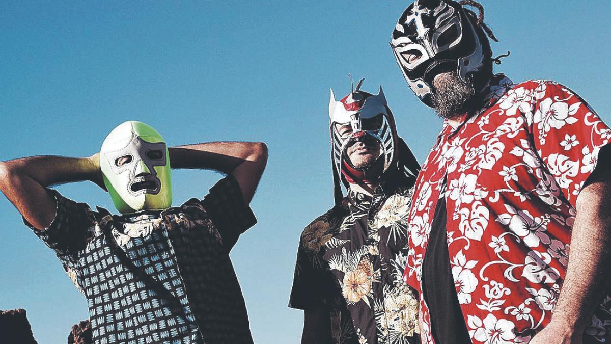 Los tres integrantes de The Bucannan