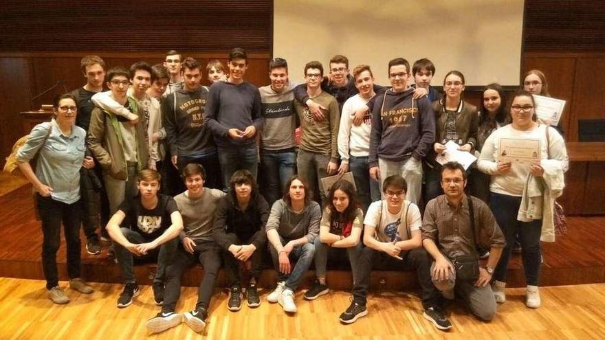 El Manuel García Barros contó con cuatro equipos con seis alumnos cada uno.