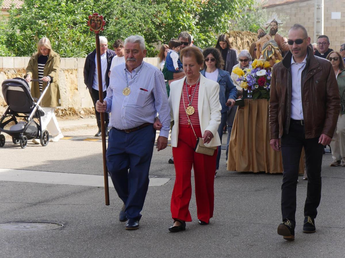 La Trinidad regresa a la iglesia, en Camarzana de Tera