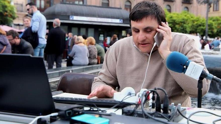 Quino Ceular: «Los alumnos me prestan más atención por ser ciego»