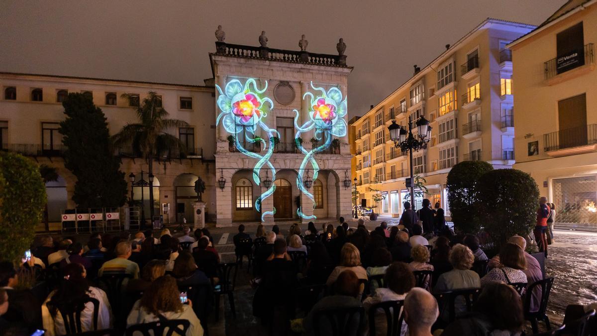 Video mapping en la plaza Major de Gandia