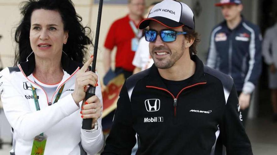 Fernando Alonso, ayer en Baréin, antes de su rueda de prensa oficial. // Hamad I Mohammed