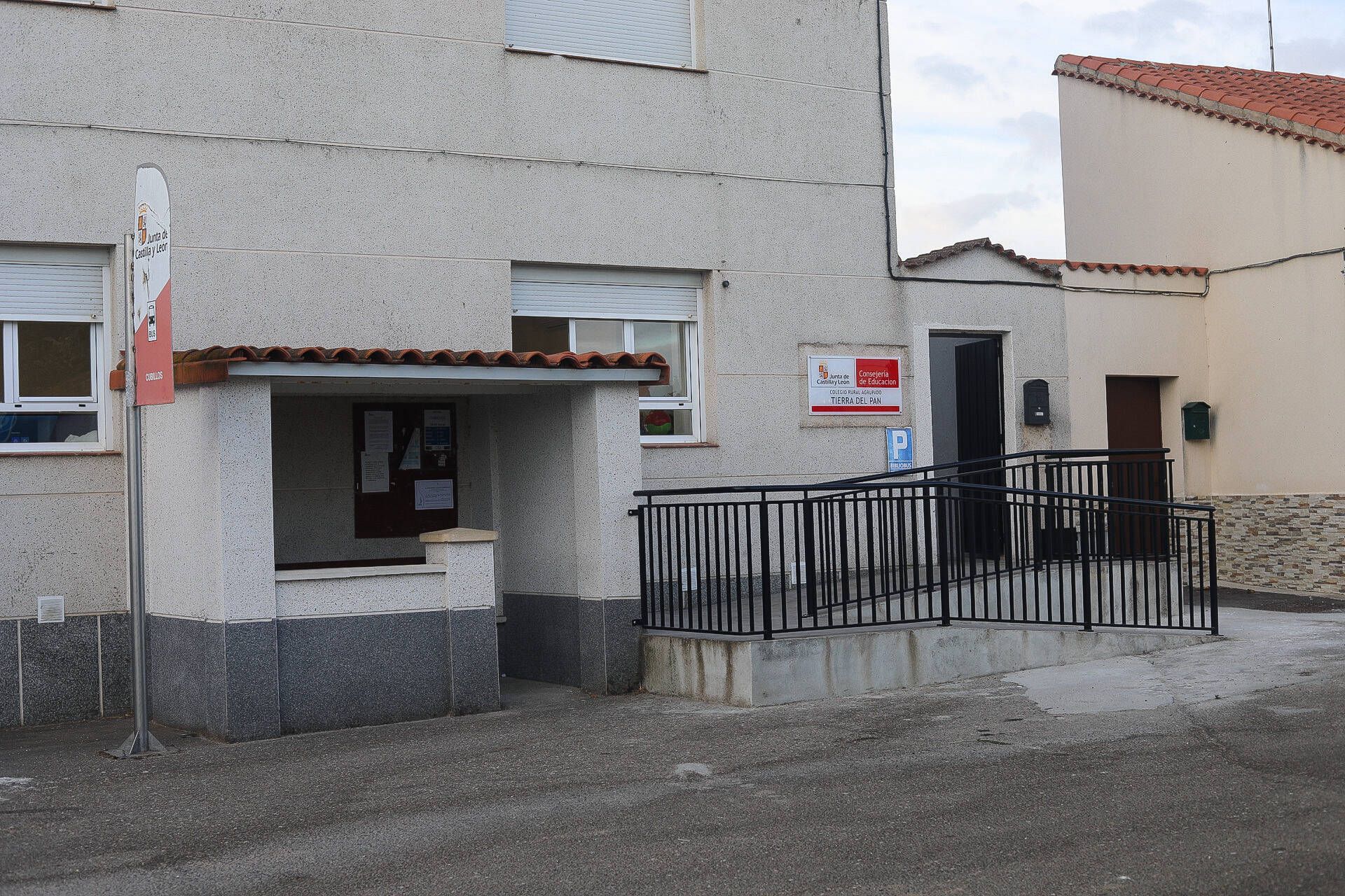 El aula de Cubillos reabre sus puertas tras 17 años