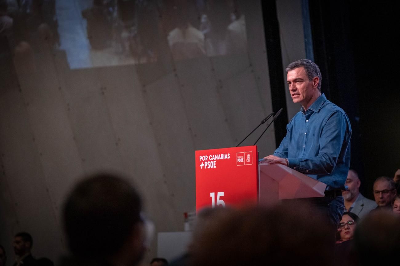 Pedro Sánchez clausura el Congreso del PSOE canario.