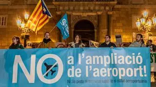 Los ecologistas convocan una nueva manifestación contra la ampliación del aeropuerto en Barcelona