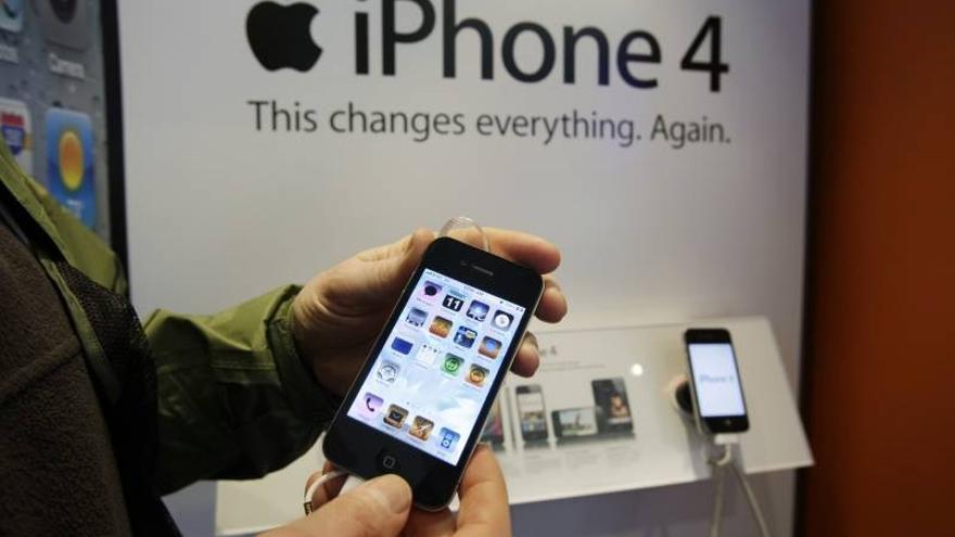 La Comisión de Comercio Internacional prohíbe la importación a EEUU de iPhone4