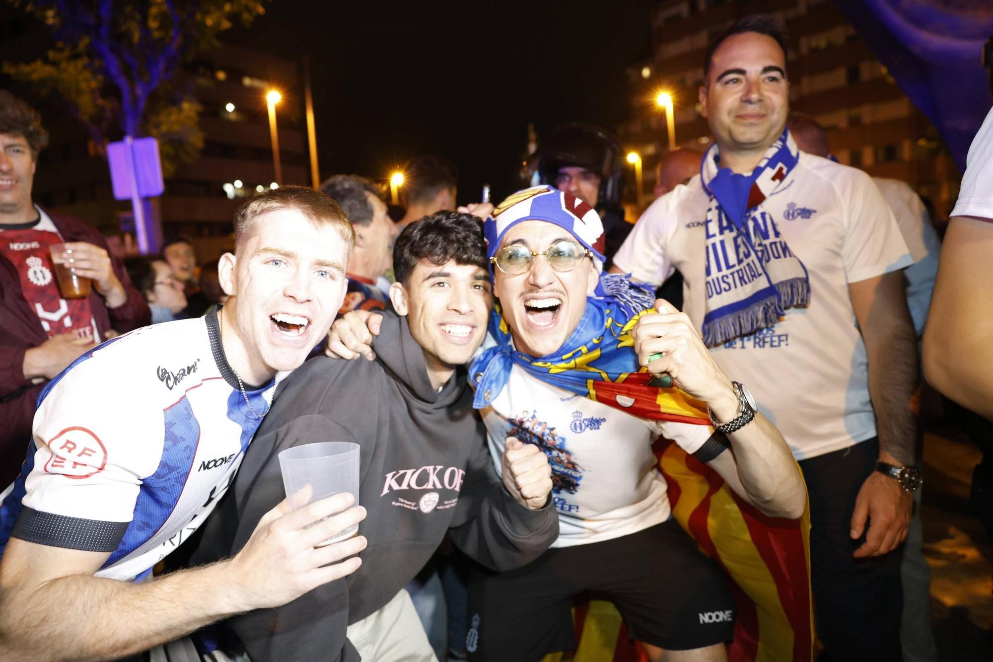 EN IMÁGENES: Locura en las calles de Avilés por el ascenso