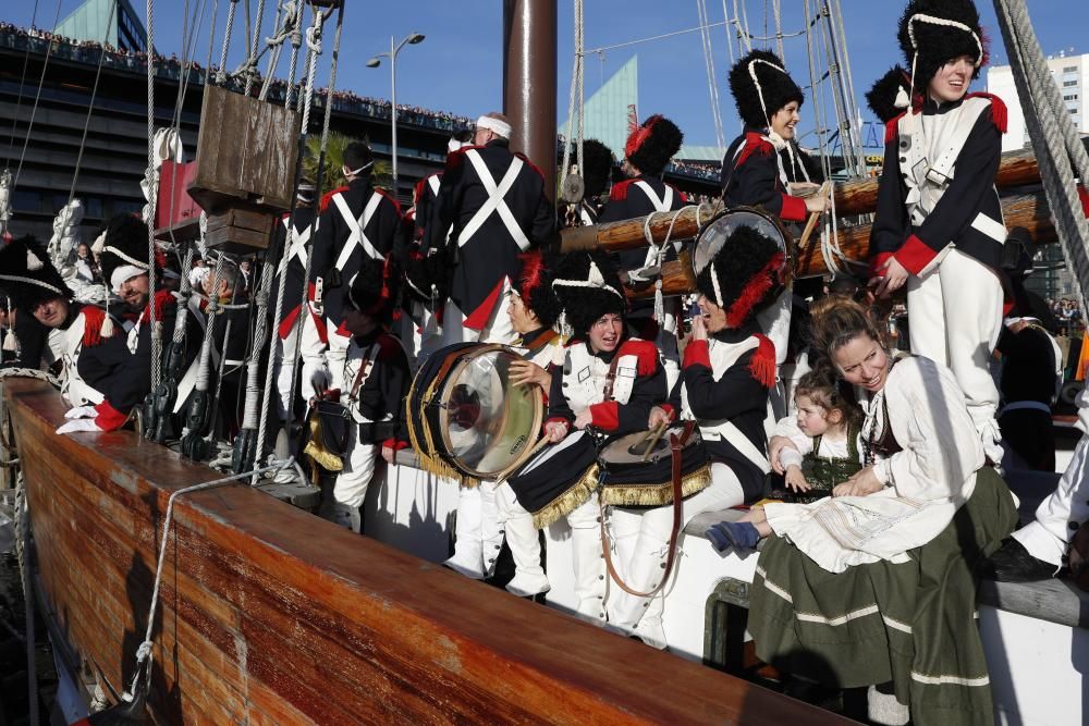 La representación de la Reconquista de Vigo vuelve a abarrotar las calles del Casco Vello de miles de vigueses