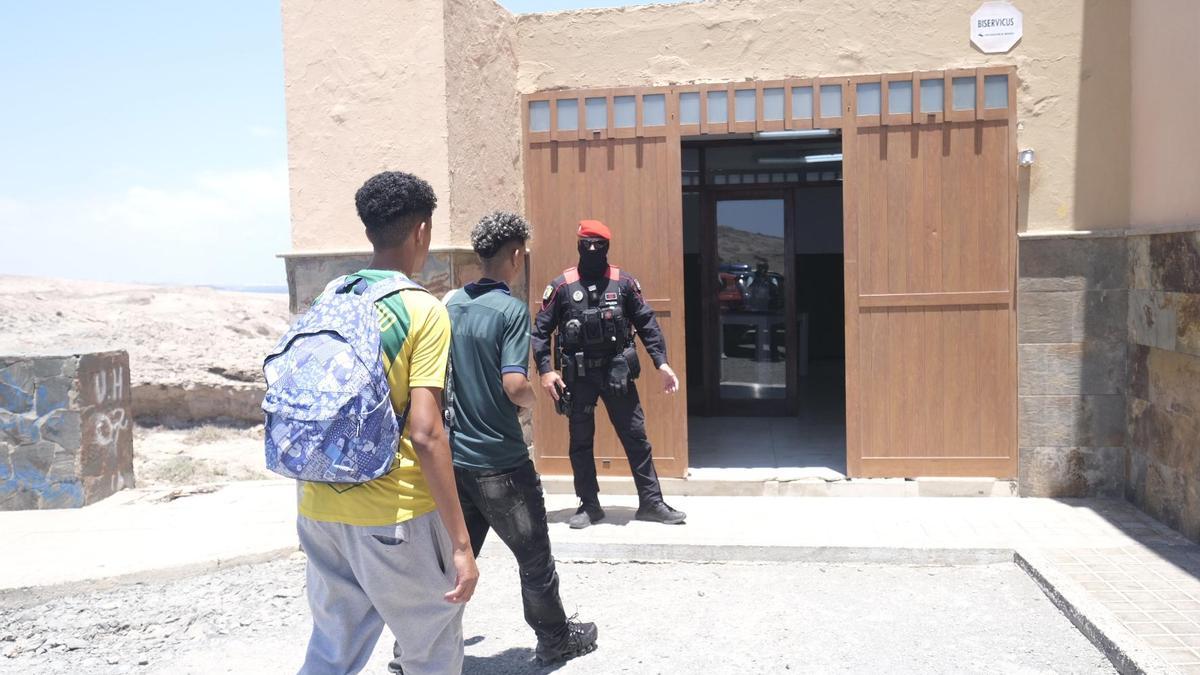 Detenidos dos directivos de Quorum Social 77 y clausurado uno de sus centros de menores