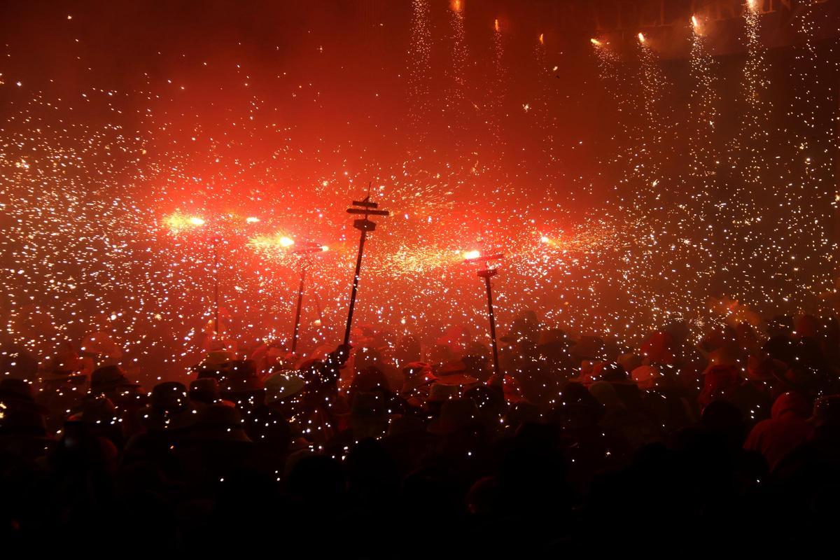 Uno de los correfocs del Aquelarre 2026
