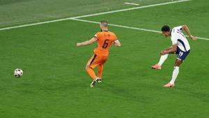 Oli Watkins anota el gol decisivo en la semifinal ante Holand