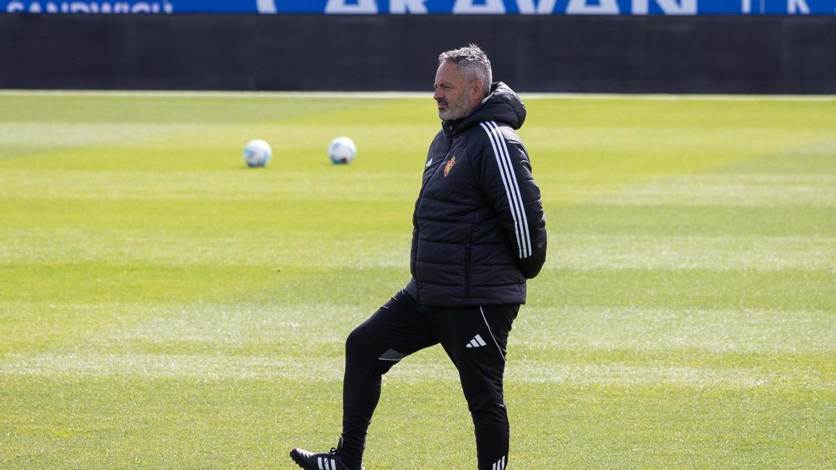 David Navarro, en el entrenamiento de este viernes en el Ibercaja Estadio.