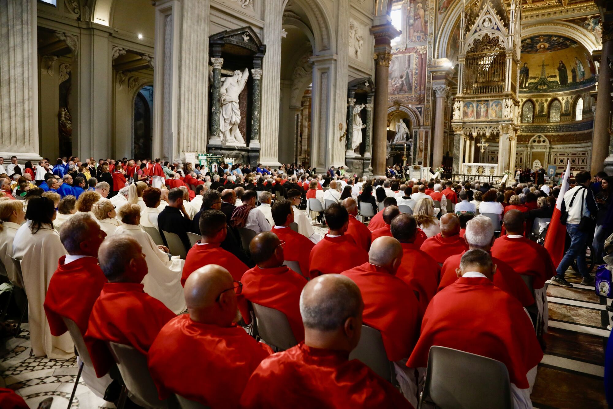 Acto de inauguración del Jubileo de las Cofradías en Basílica de San Juan de Letrán, Roma