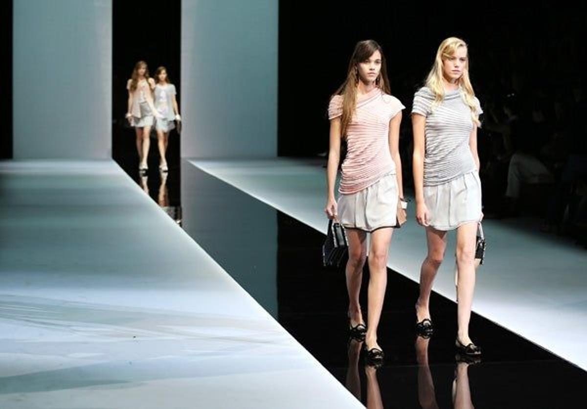 Desfile de Emporio Armani en la Semana de la Moda de Milán