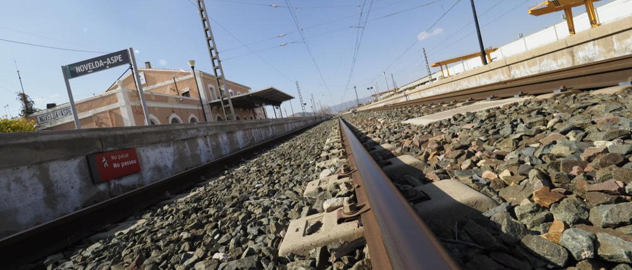 Seis trenes diarios para Novelda