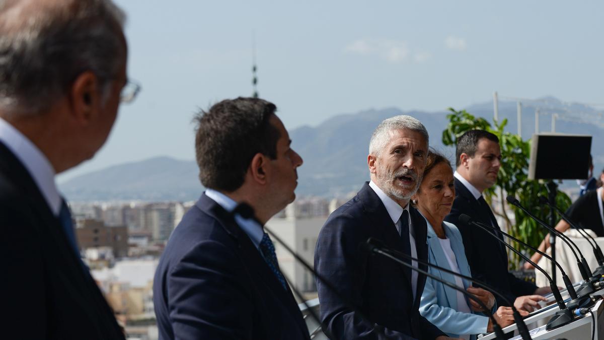 Marlaska se reúne en Málaga con otros ministros de países mediterráneos para hablar de inmigración