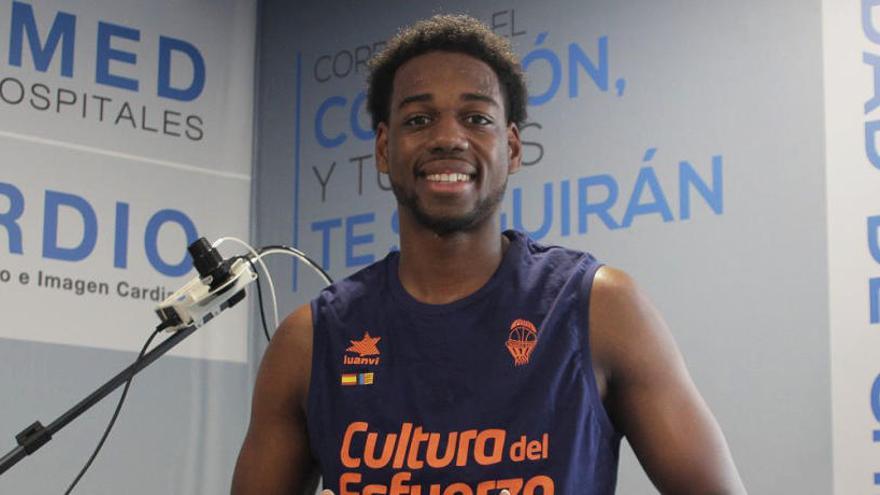Jordan Loyd completa su fichaje con Valencia Basket