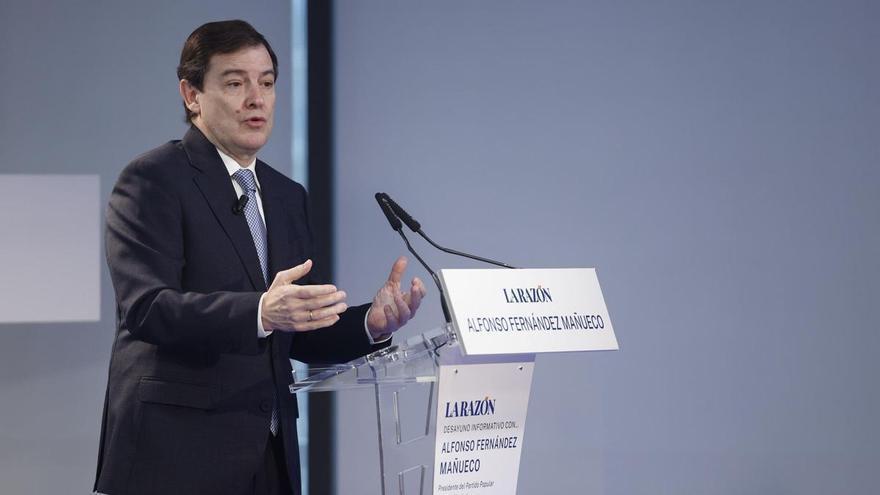 Mañueco recuerda que Vox ya tuvo responsabilidades de gobierno y fue un "fracaso"