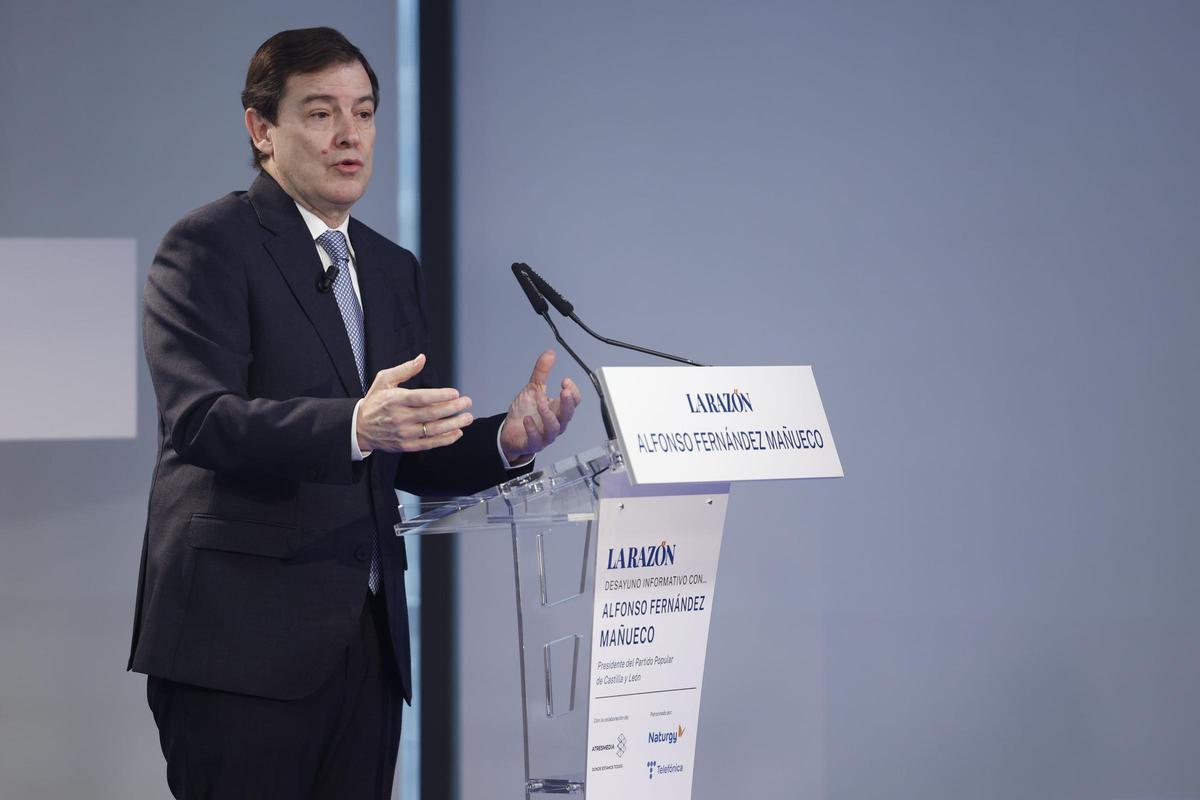 Mañueco recuerda que Vox ya tuvo responsabilidades de gobierno y fue un "fracaso"