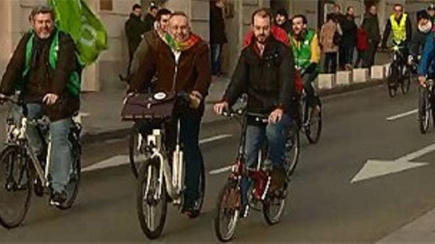 Las bicis y las rastas toman el Congreso