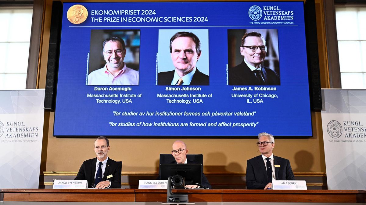 Daron Acemoglu, Simon Johnson y James A. Robinson, galardonados con el Nobel de Economía