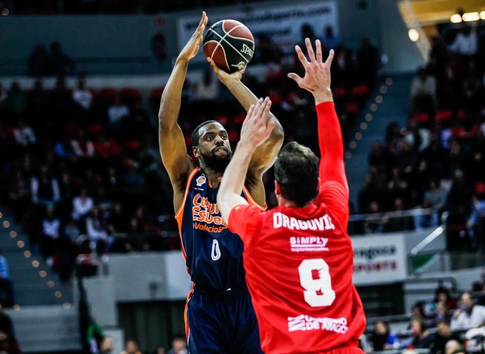 CAI Zaragoza - Valencia Basket, en imágenes