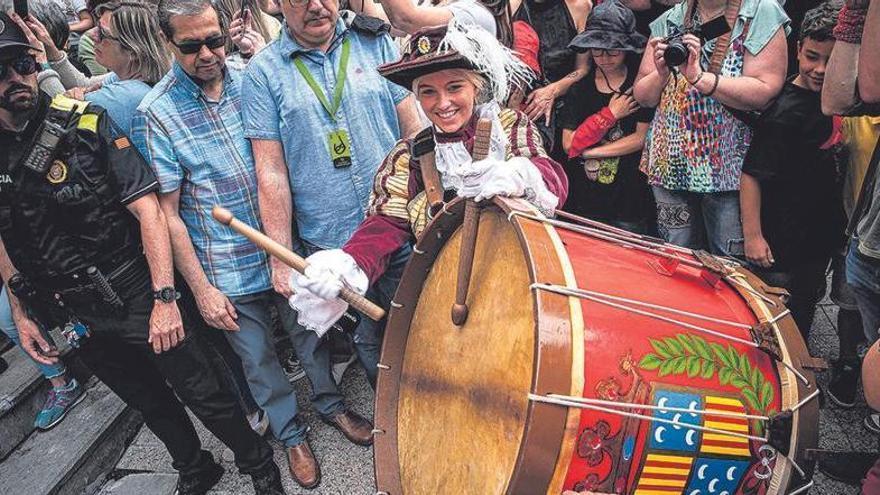 La tabalera Sara Prat va ha viscut la tradició des de petita de la mà del seu pare, Xavier Prat/Arxiu/Oscar Bayona