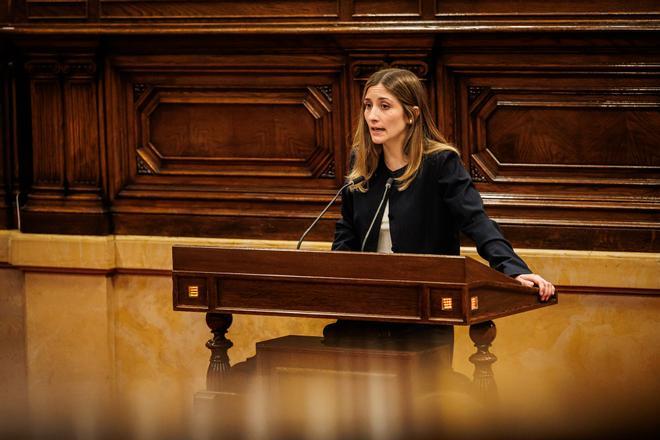 El informe jurídico del Parlament ve "poco margen" para llevar a los tribunales el ataque de Tarradas (Vox) a Driouech (ERC)