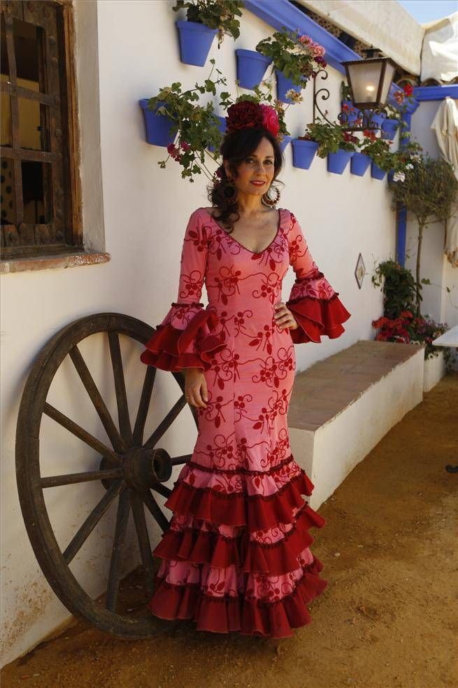 FOTOGALERÍA / TRAJES EN EL ARENAL