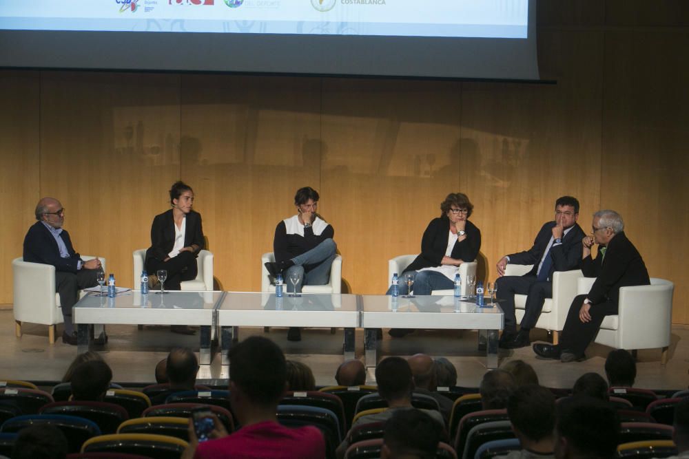 El seleccionador Julen Lopetegui en la Universidad de Alicante.